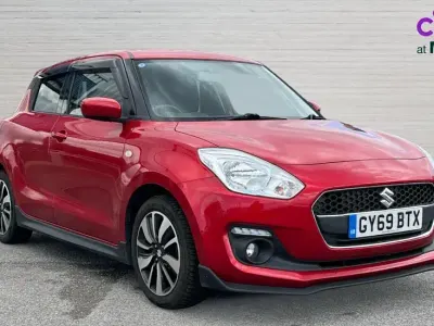 Used Suzuki Swift 90 HP (66 kW) 2019 Red Hatchback