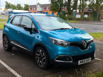 Used Renault Captur Dynamique 90 HP (66 kW) 2015 Blue SUV