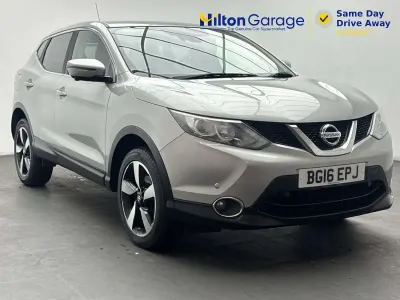 Used Nissan Qashqai N-Connecta 2016 Silver SUV