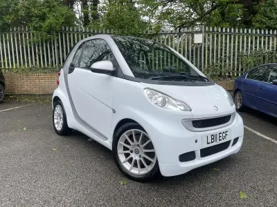 Used Smart ForTwo Coupé Passion 2011 White Coupe