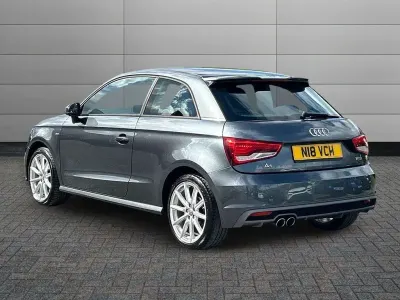 Käytetty Audi A1 S-Line 123 HP (90 kW) 2017 Harmaa Viistoperä