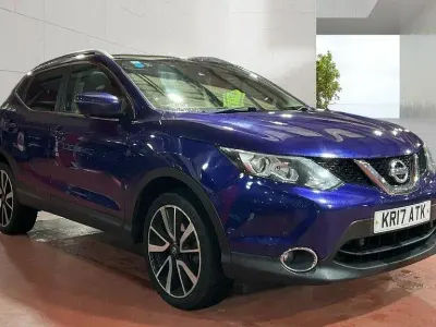 Used Nissan Qashqai Tekna 110 HP (80 kW) 2017 Blue SUV