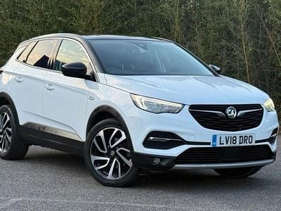 Used Vauxhall Grandland X Elite 120 HP (88 kW) 2018 White SUV