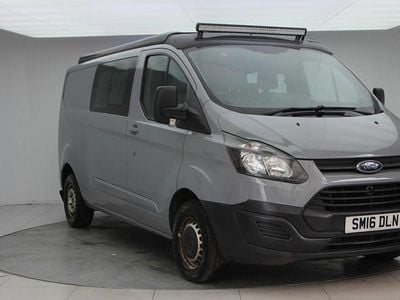 Used Ford Transit Custom 2016 Red Estate