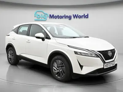 Used Nissan Qashqai Acenta Premium 158 HP (116 kW) 2024 White SUV