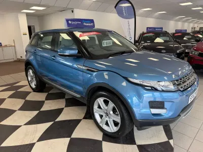 Używany Land Rover Range Rover evoque Pure 150 KM (110 kW) 2013 Niebieski SUV