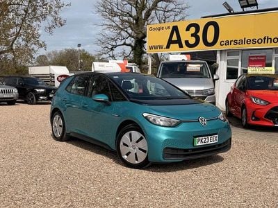 Used VW ID.3 Pro 106 kW (145 HP) 2023 Blue Hatchback
