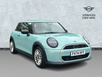 Used Mini Cooper Hatch 113 kW (154 HP) 2025 Green Hatchback