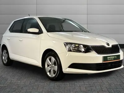 Used Skoda Fabia SE 108 HP (79 kW) 2018 Candy white Hatchback