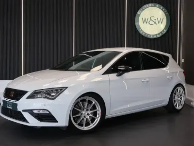 Used Seat Leon Cupra 290 390 HP (286 kW) 2020 White Hatchback