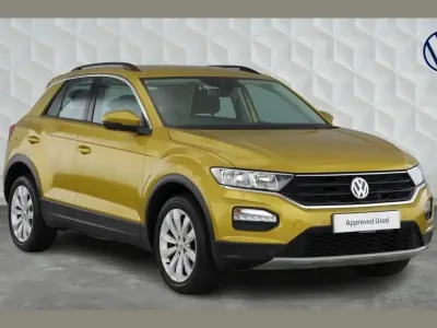 Used VW T-Roc SE 115 HP (84 kW) 2019 Yellow SUV