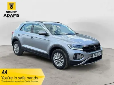 Used VW T-Roc Life 110 HP (80 kW) 2023 Silver SUV