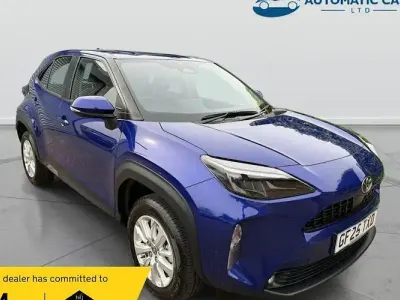 Used Toyota Yaris Cross 116 HP (85 kW) 2025 Blue SUV