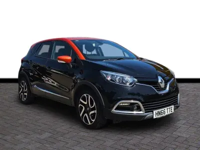 Used Renault Captur Dynamique 90 HP (66 kW) 2016 Black SUV