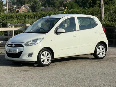 Used Hyundai i10 Active 2012 White Hatchback