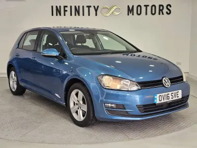 Usado VW Golf VII Edition 125 CV (91 kW) 2016 Azul Utilitario