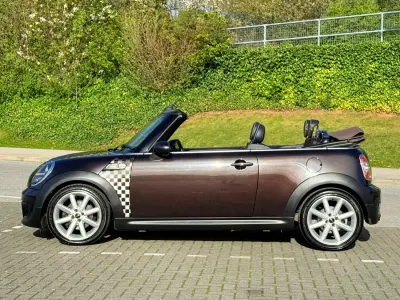 Używany Mini Cooper S Cabriolet 2013 Brązowy Kabriolet