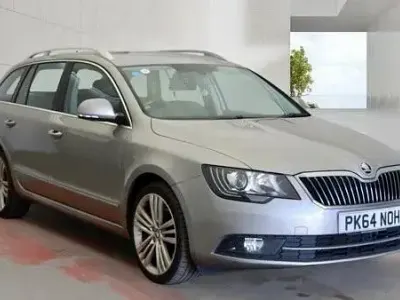 Used Skoda Superb Elegance 170 HP (125 kW) 2014 Beige Estate