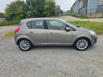 Used Vauxhall Corsa 2012 Brown Hatchback