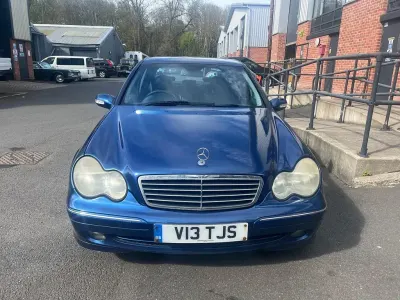 Used Mercedes C180 Avantgarde 2003 Blue Sedan