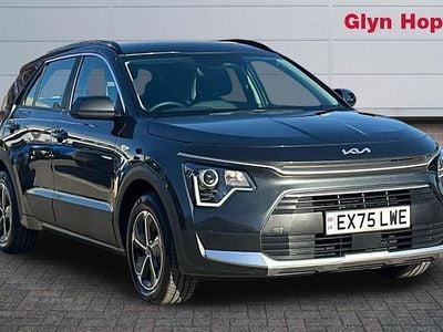 Gebraucht Kia Niro 129 PS (94 kW) 2025 Grau SUV