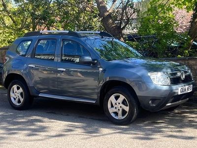 Used Dacia Duster Lauréate 110 HP (80 kW) 2014 Grey SUV