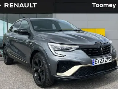 Gebraucht Renault Arkana Engineered 143 PS (105 kW) 2022 Grau SUV