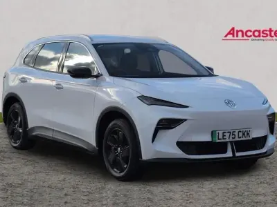 Nouă MG MG5 EV SE 169 kW (231 CP) 2025 Alb Break