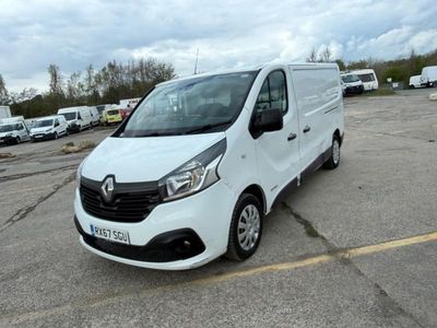 Begagnad Renault Trafic Business 2017 Vit Minibuss
