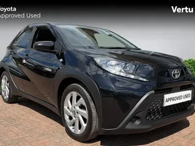 Used Toyota Aygo X PURE 72 HP (52 kW) 2025 SUV