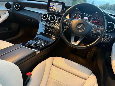 White Used 2016 Mercedes C220 Sedan | £8,500 (Fair price)