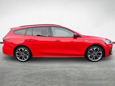 Used Ford Focus ST-Line 153 HP (112 kW) 2022 Red Estate