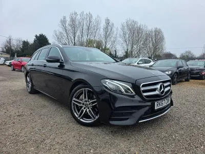 Begagnad Mercedes E220 AMG line 2017 Svart Kombi
