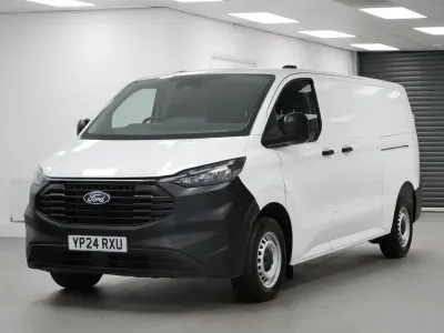 Used Ford Transit Custom 136 HP (100 kW) 2024 White Van