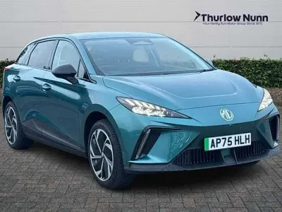New MG MG4 EV 63 kW (87 HP) 2026 Green Hatchback