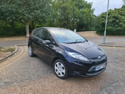 Used Ford Fiesta 70 HP (51 kW) 2010 Black Hatchback