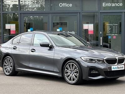 BMW 330e