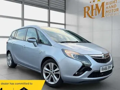 Used Vauxhall Zafira Tourer SRi 140 HP (102 kW) 2016 Silver MPV