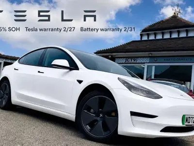Used Tesla Model 3 Long Range AWD 366 kW (498 HP) 2023 White Sedan