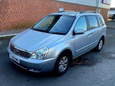 Used Kia Sedona 2010 Silver MPV