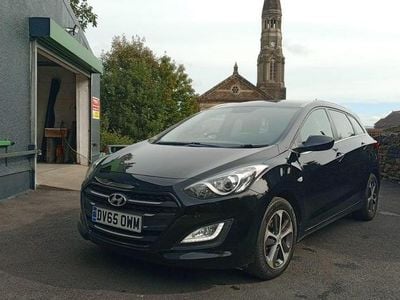 Used Hyundai i30 SE 2015 Black Estate