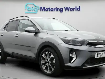 Used Kia Stonic 99 HP (72 kW) 2024 Grey SUV