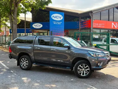 Used Toyota HiLux 150 HP (110 kW) 2019 Grey Pickup
