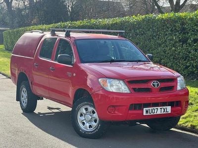 Used Toyota HiLux 2007 Red Pickup
