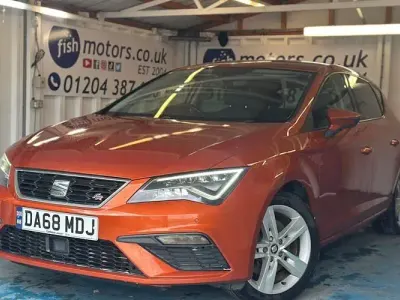 Used Seat Leon FR 190 HP (139 kW) 2019 Orange Hatchback
