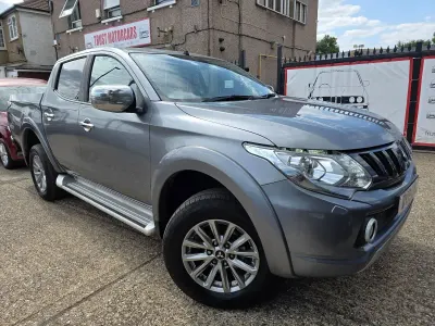 Used Mitsubishi L200 181 HP (133 kW) 2019 Grey Pickup
