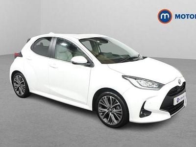 Usado Toyota Yaris Hybrid 116 HP (85 kW) 2025 Citadino