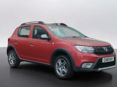 Usado Dacia Sandero Essentiel 90 HP (66 kW) 2020 Citadino