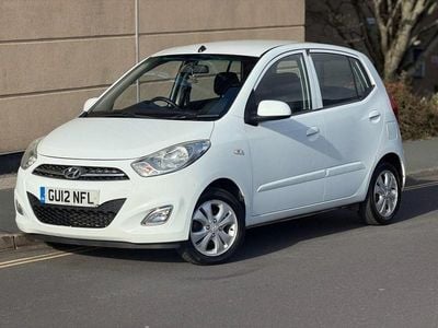 Used Hyundai i10 Active 85 HP (62 kW) 2012 White Hatchback