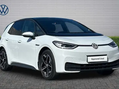 Used VW ID.3 Pro Performance 150 kW (204 HP) 2020 White Hatchback